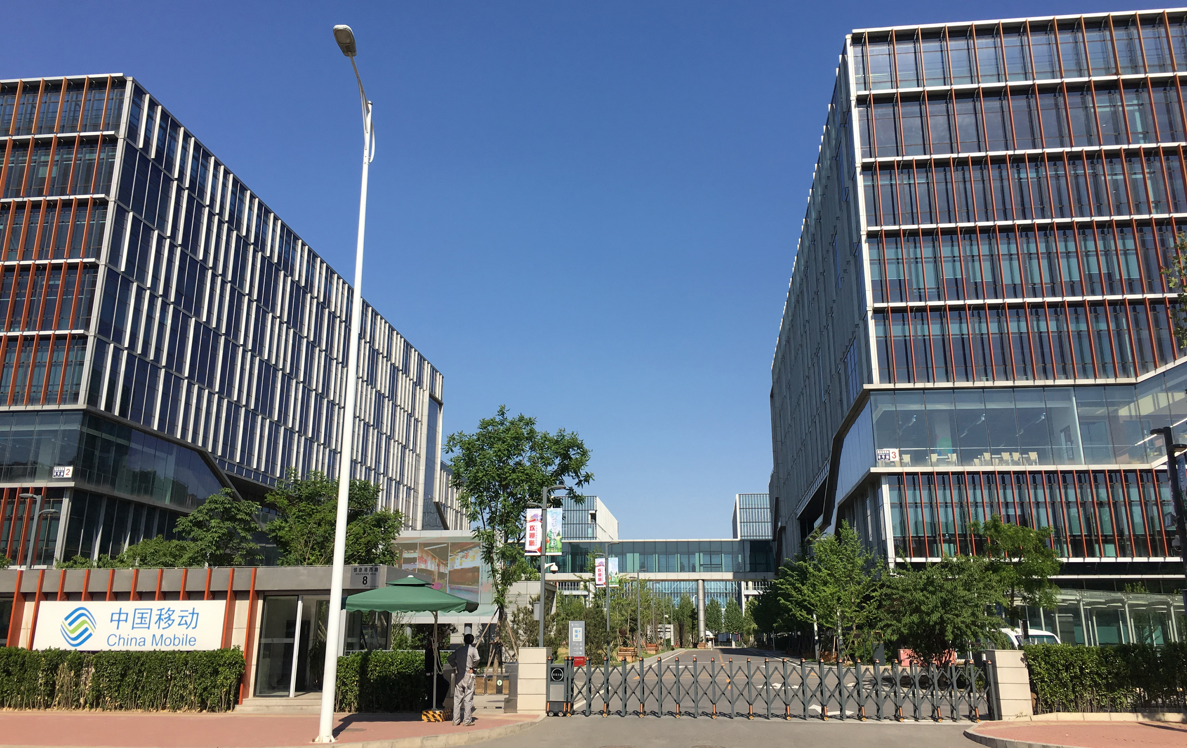GD . 北京昌平中國移動(dòng)信息港 - 艾克森換熱器案例圖片